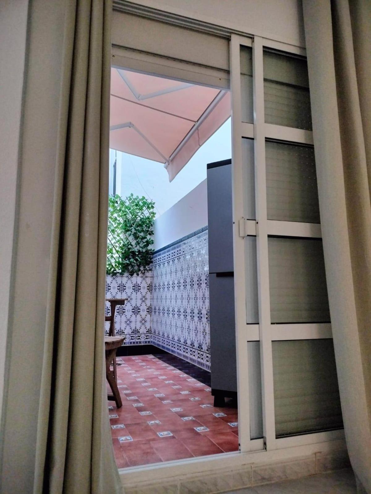 Piso Playa Apartment *